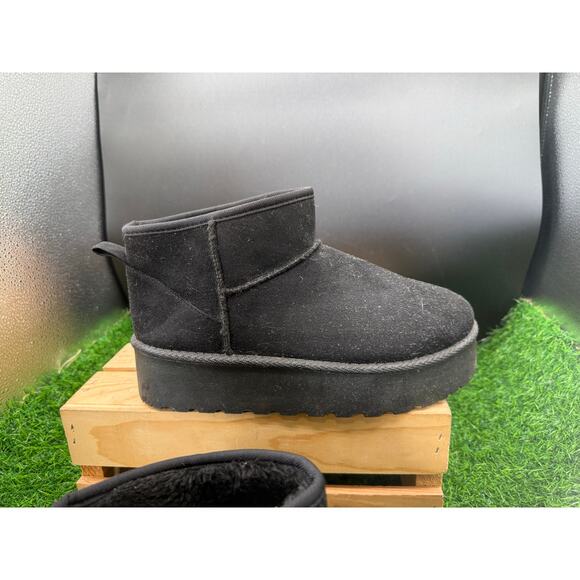 Charlotte Russe- Black - Platform Ankle Boots- Size 9 W - Picture 4 of 10